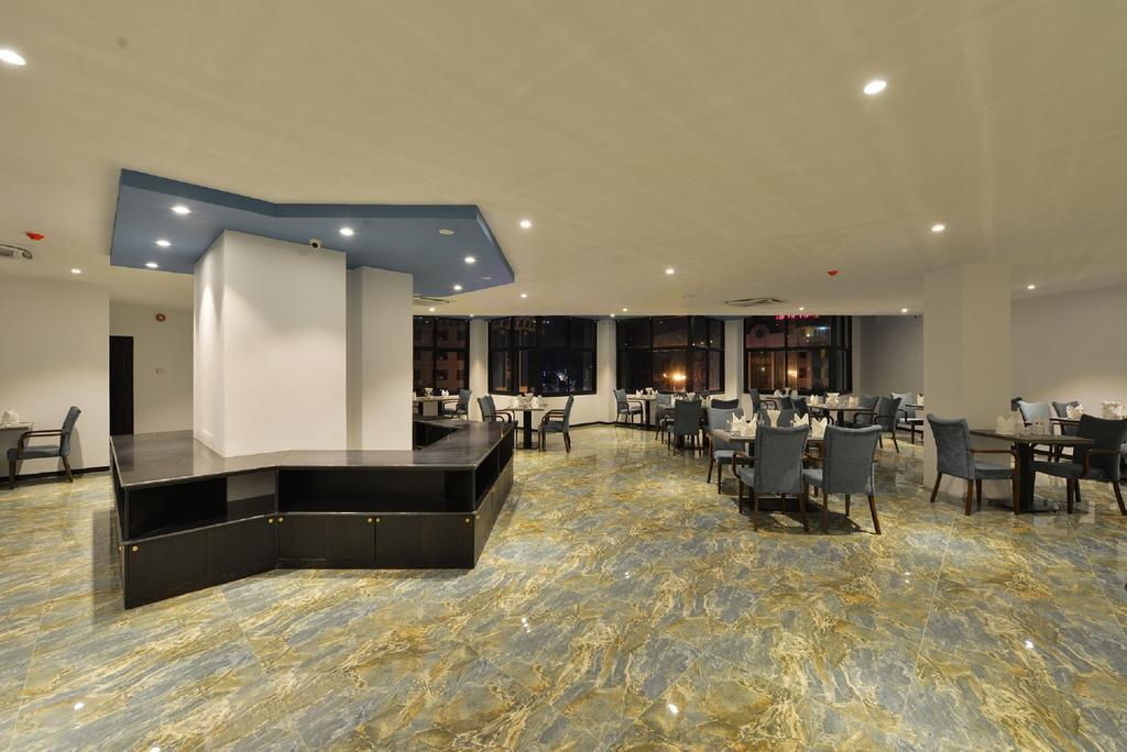 Hotel Marvel Mandalay Eksteriør billede