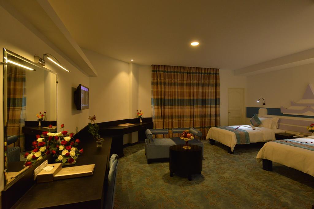 Hotel Marvel Mandalay Eksteriør billede