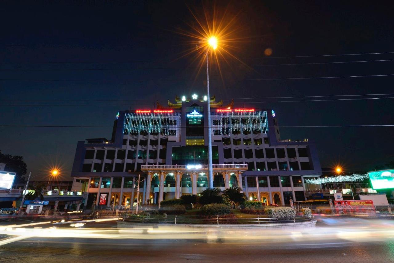 Hotel Marvel Mandalay Eksteriør billede
